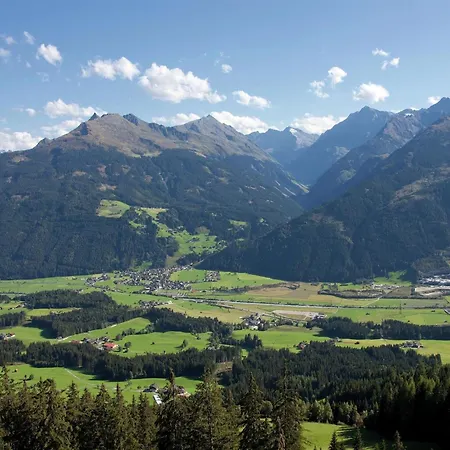 Apartament With Terrace In Hollersbach Hollersbach im Pinzgau