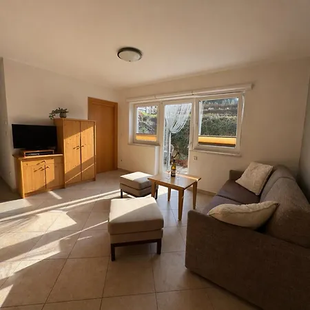 Apartment With Terrace In Hollersbach *