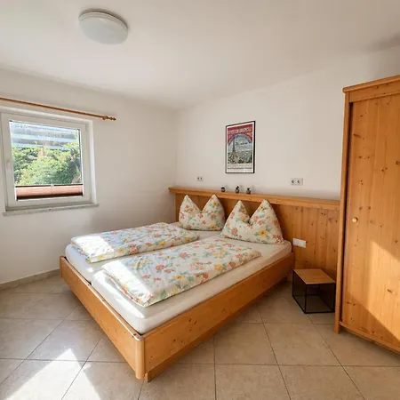 Apartment With Terrace In Hollersbach *